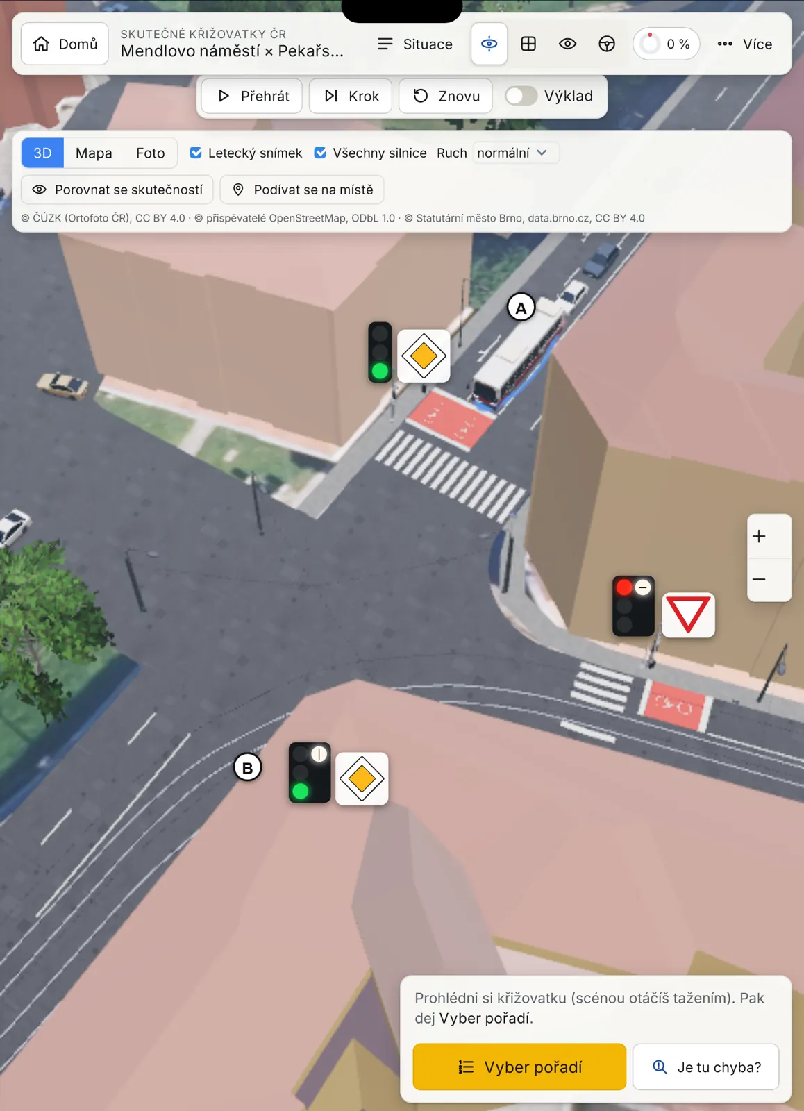 Skutečná křižovatka Mendlovo náměstí v Brně ve 3D: semafory, značky hlavní silnice, autobus a přechody
